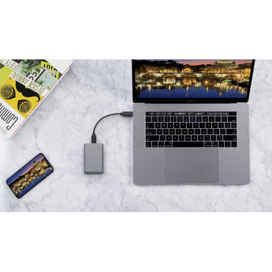 Накопичувач зовнiшнiй SSD 1TB LaCie Mobile Secure (STKH1000800)