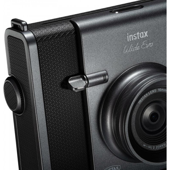 Камера моментального друку Fujifilm Instax Wide Evo Black (16840933)