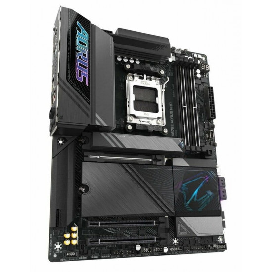 Материнська плата Gigabyte X870E Aorus Pro Socket AM5