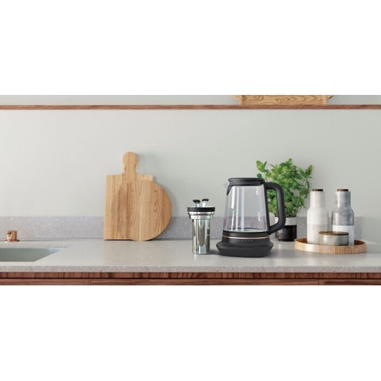 Електрочайник Electrolux E7GK1-8BP