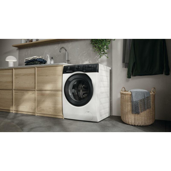 Пральна машина Electrolux EW6F9452U