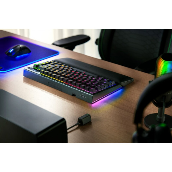 Клавіатура бездротова Razer BlackWidow V4 Pro 75% Black (RZ03-05130300-R3E1)