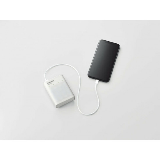 Зарядний пристрій Panasonic Eneloop ready USB in/out з функцією Power Bank